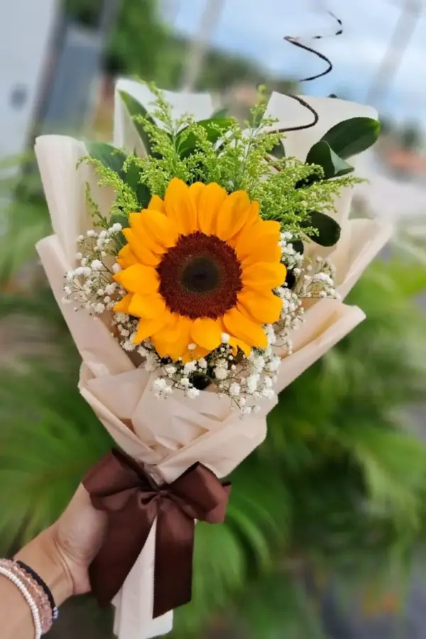 Ramalhete de Girassol em Cuiabá | Floricultura América