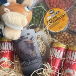 Cesta do Corinthians com Cavalinho Personalizado, Caneca e 3 Brahmas